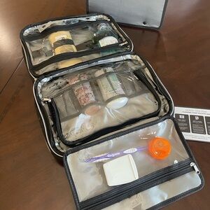 Large (12x9x5) Black Hanging Cosmetic/Makeup Toiletry Bag Waterproof